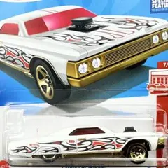 超美品未開封品❗1/64 ホットウィール　LOWRIDER MAGAZINE 美品未開封品❗1/64 ホットウィールLOWRIDER MAGAZINE