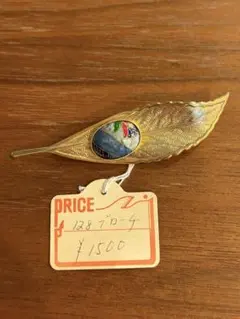 葉型ブローチ カラフル　和紙装飾　ハンドメイド