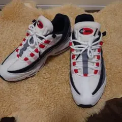 美品　Nike Air Max 95 ホワイト/レッド　梅ジャパン　２７cm