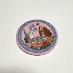 ディズニー刺繍缶バッジ　わんわん物語