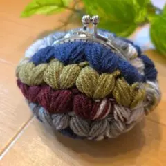 ハートのがま口ポーチ♡ハンドメイド　➃ネイビー　毛糸　手編み　編み物　ニット