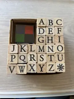 無印良品　アルファベットスタンプセットとカラーパッド