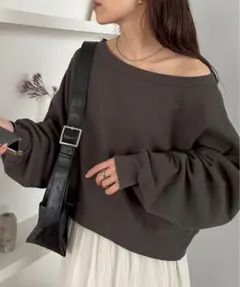 discoat オフショルスウェット チャコールグレー