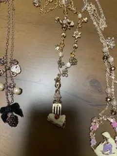 アクシーズファムのアクセまとめ売り
