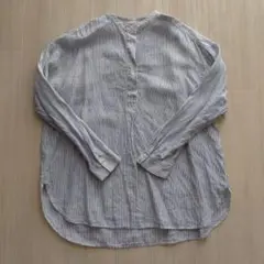 無印良品　長袖シャツ