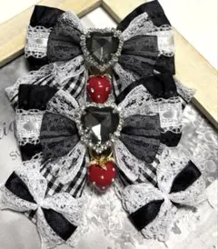ゆめかわヘアリボンピン　フリルブラック×黒チェック×ハート（レース白）
