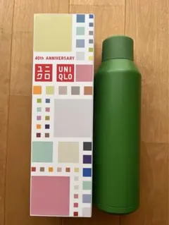 UNIQLO40周年　炭酸対応ステンレスボトル　ユニクロ　水筒　グリーン