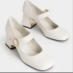 CHARLES&KEITH パテント バックルメリージェーン パンプス