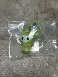 TWICE めじるしアクセサリー　ジョンブリー