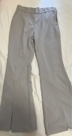 GU パンツ スラックス ベージュ スリット