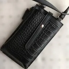 クロコダイル型押し ブラックサコッシュ