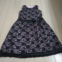 バービー　上品レースドレスのサムネイル