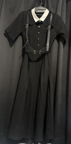 【axes femme】襟付きカットワーク　プリーツワンピース ハーネス付き