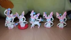 ポケモン　ニンフィア　昔のフィギュア、マスコット、キーホルダー5個セット