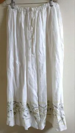 ＳＭ２ サマンサモスモス　お花　刺繍　ロングスカート