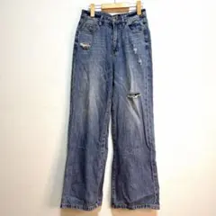 BALMAIN PARIS ダメージデニムパンツ