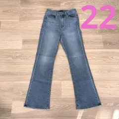 【美品】UNIQLO ユニクロ スリムフレアジーンズ ブルー 22
