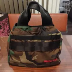 BRIEFING 迷彩柄 ラウンドバッグ