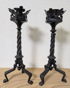 明治期 大型古銅製 桔梗座燭台 灯火器 蝋燭立 灯具一雙 蓋付小壺 銅製ハサミ付 明治期 大型古銅製 桔梗座燭台 灯火器 蝋燭立 灯具一雙 蓋付小壺 銅製