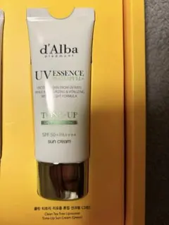 ダルバ d'Alba トーンアップ TONE-UP サンクリーム（グリーン）下地