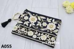 ハンドメイド　ポーチ　カラビナ　インド刺繍　フラットポーチ　花★A055★