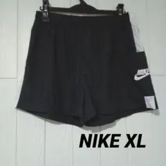 NIKE XL ランニングショーツ　レディース　ブラック