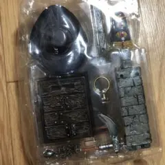ドラクエ　フィギュア　不思議な帽子・鎖鎌