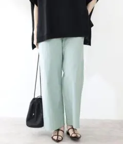 Item thumbnail for item 612522e4-33ad-427d-a404-9f627f5d8df5