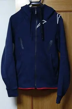 Item thumbnail for item f329637d-561b-443f-962d-64265755ab40