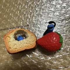 スンスン　ガチャガチャ