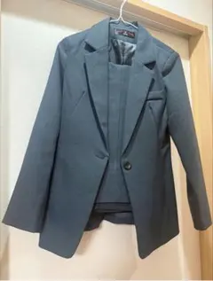 レディース ビジネススーツ ダークグレー Mサイズ グリーン