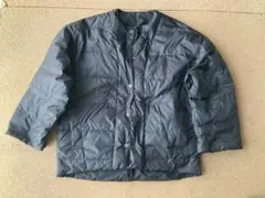 黒いダウンジャケット