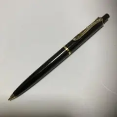 Item thumbnail for item 2e753ace-8bd5-497a-b89b-0aaab53c352f