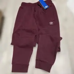 新品　adidas バーガンディ スウェットパンツ