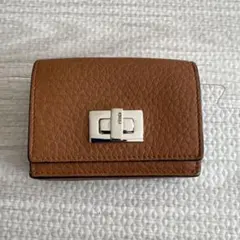 FENDI 三つ折り財布 ブラウンのサムネイル