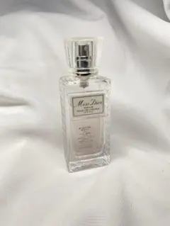 Item thumbnail for item 624f0e5a-ce64-425f-a9f0-dca5ff3b00dc