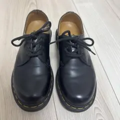 美品】Dr.Martens ドクターマーチン 3ホール UK8 27cm 黒 - メルカリ