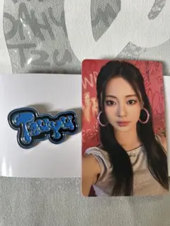 ⭐︎twice POPUP Tzuyu ピンバッジ 特典トレカ⭐︎