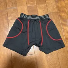 TIGORA スライディングパンツ サイズ130のサムネイル