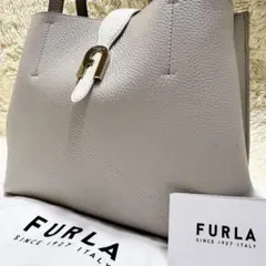FURLA トートバッグ
