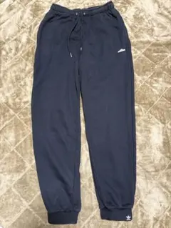 adidas originals ジョガーパンツ