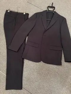 ユニクロ　感動ジャケット　感動パンツ