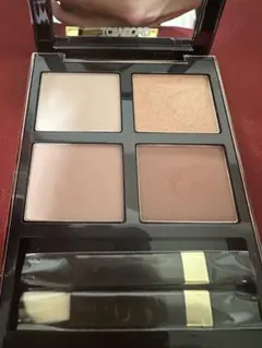 TOMFORD トムフォードアイカラー　クォード　31 【谷まりあ着用色】 TOMFORD トムフォードアイカラー クォード 31 【谷まりあ着用色