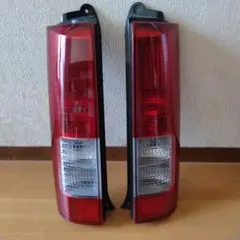 da64w エブリイワゴン　純正テールランプ　左右 スズキ エブリイワゴン DA64W 純正 テールランプ 左右 - メルカリ