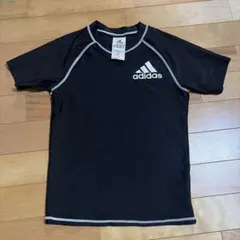adidas ラッシュガード 150サイズ 黒