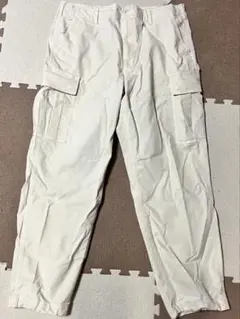 UNIQLO カーゴパンツ　オフホワイト　廃盤