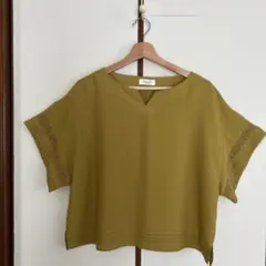 Te chichi TERRASSE (テチチ テラス)袖レース シアーブラウスのサムネイル