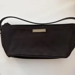 GUCCI アクセサリーポーチ GG柄 ブラック ハンドバッグ