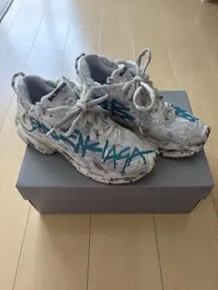 BALENCIAGA Runner Graffiti スニーカー 41のサムネイル