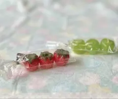 フローティングキャンドル　フルーツキャンドル　いちご　ストロベリー　青りんご